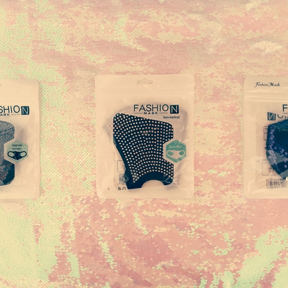 Sequence * Face Mask * - Picture 6 of 7